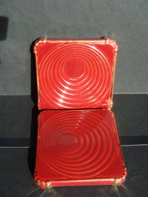 Art Deco trivet or bottle holder