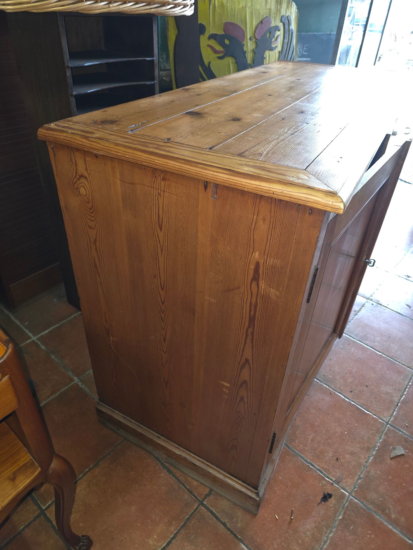 Buffet in Pitchpine, 2 doors, professional furniture.