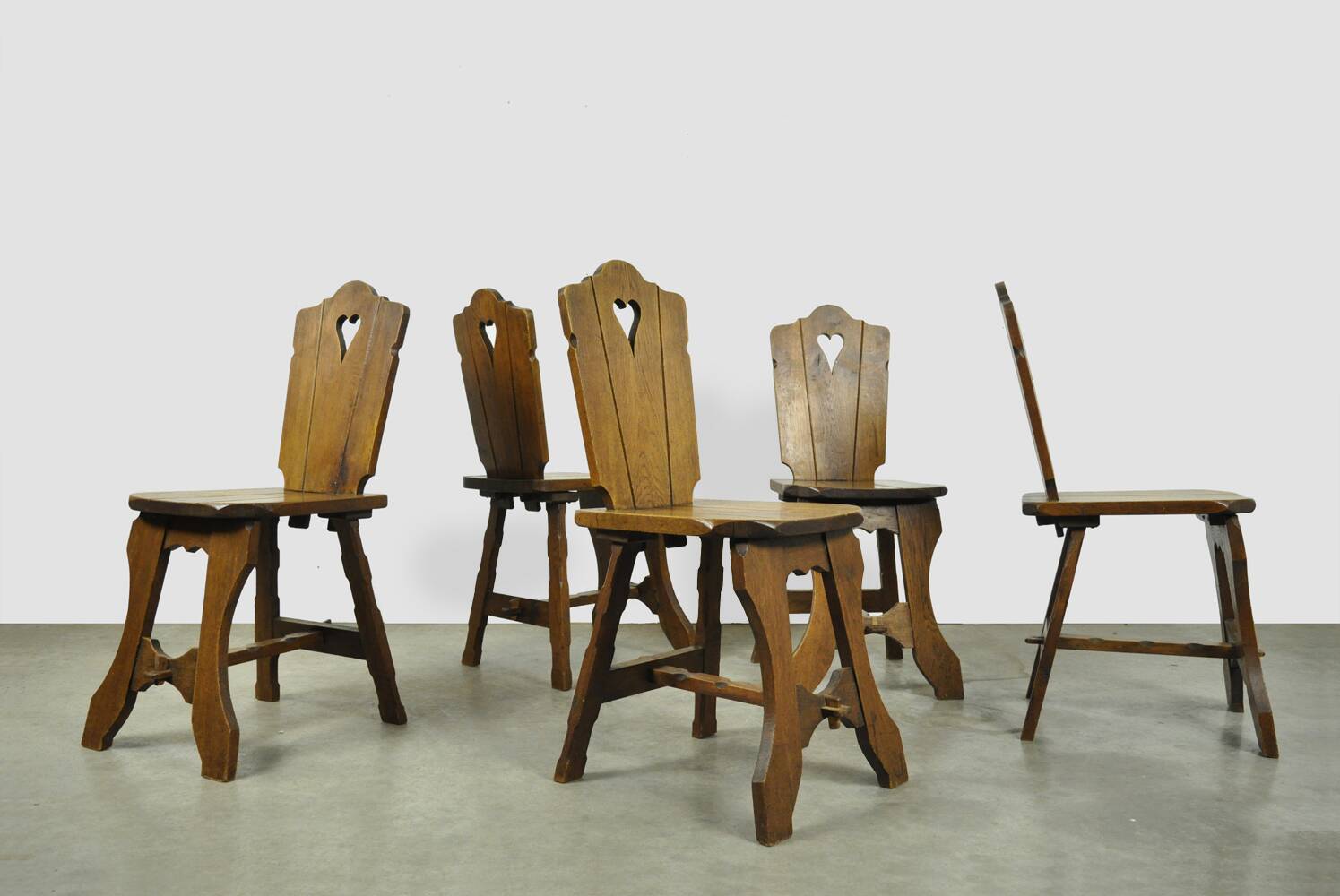 Vintage brutalist oak handmade farmhouse dining chairs, 1930s