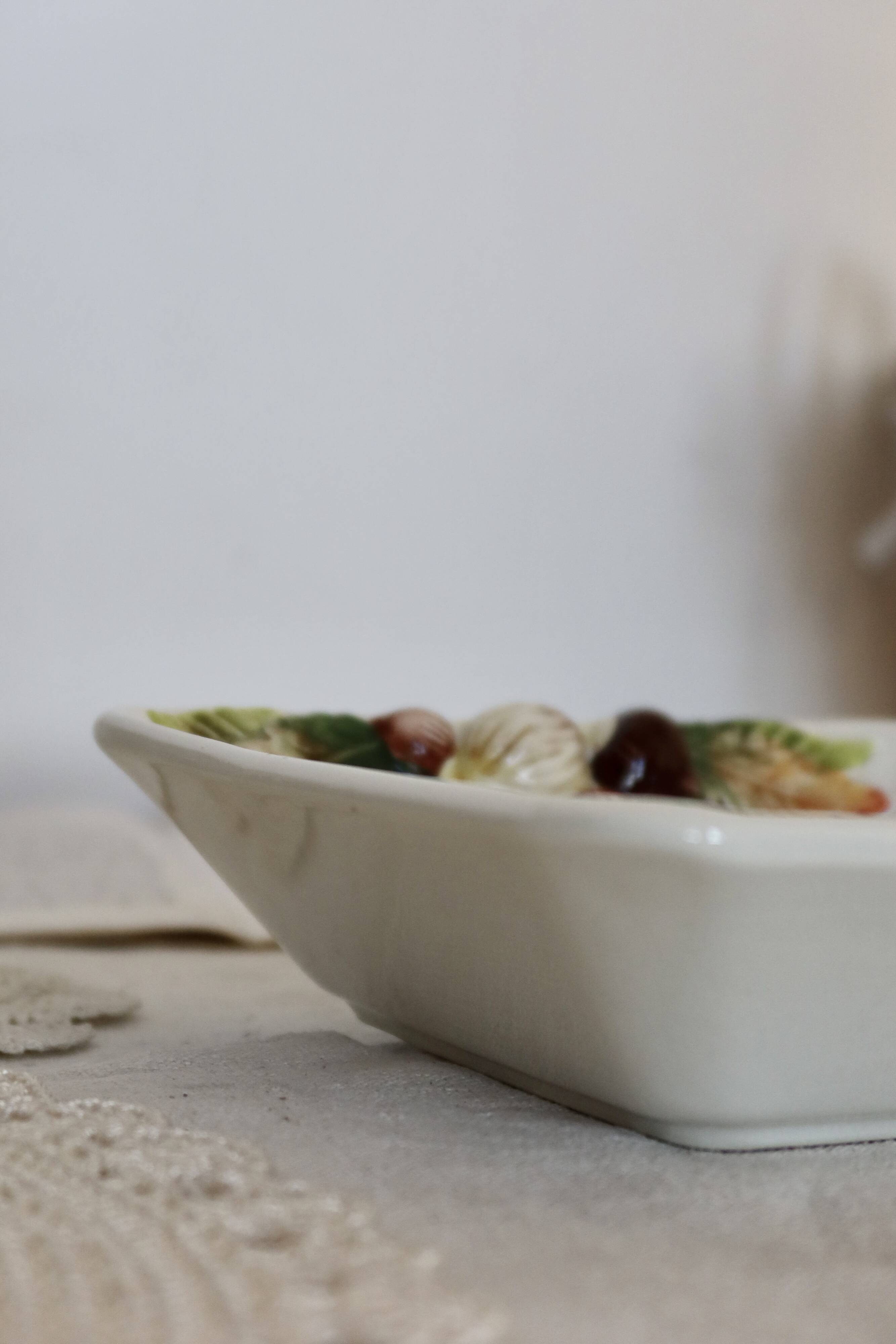 Vintage square bowl with hazelnut pattern, slip and earthenware