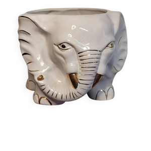 Cache pot elephant