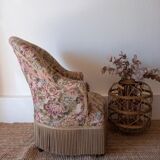Toad armchair