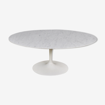 Table basse par Eero Saarinen pour Knoll international 1970