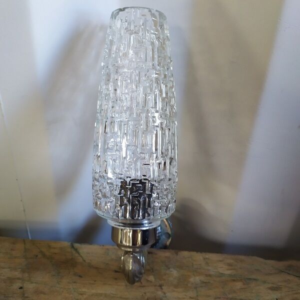 Chrome alloy wall lamp and tulip molded old vintage dp082105