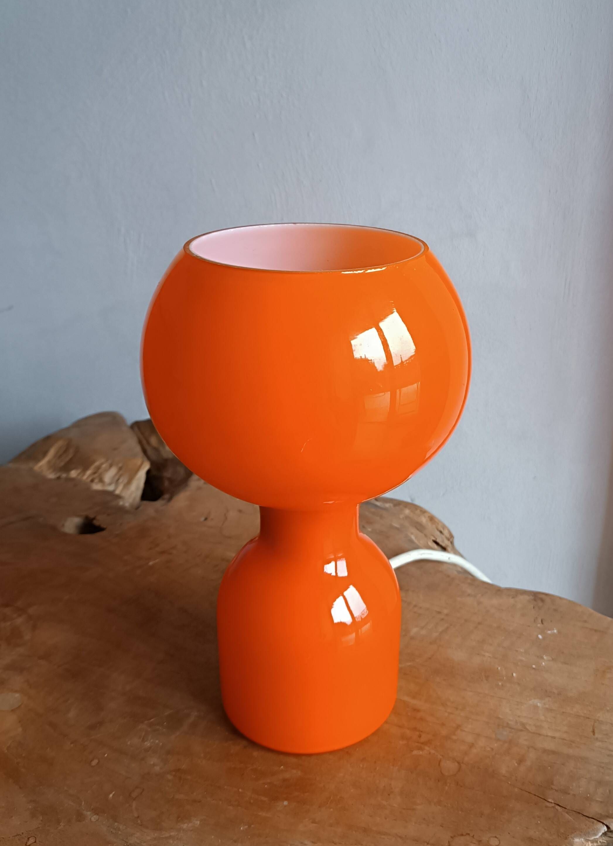 Lampe champignon Space Age en verre opalin orange 1970