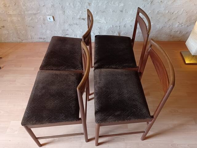 4 chaises Mcintosh teck et tissus velours vintage 1960