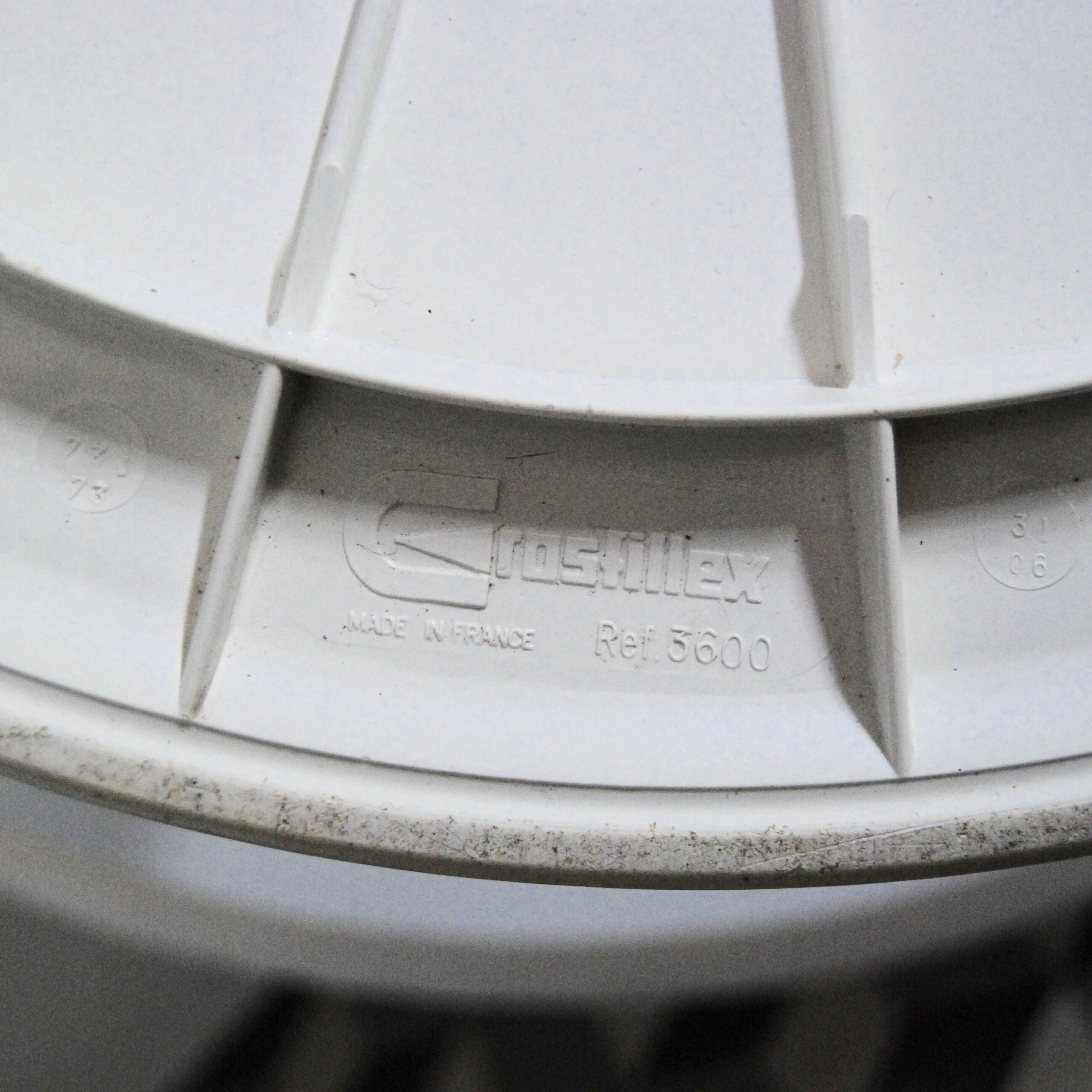 Table low foot Tulip