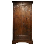 Armoire française du XVIIIe siècle 'fleur-de-lis'