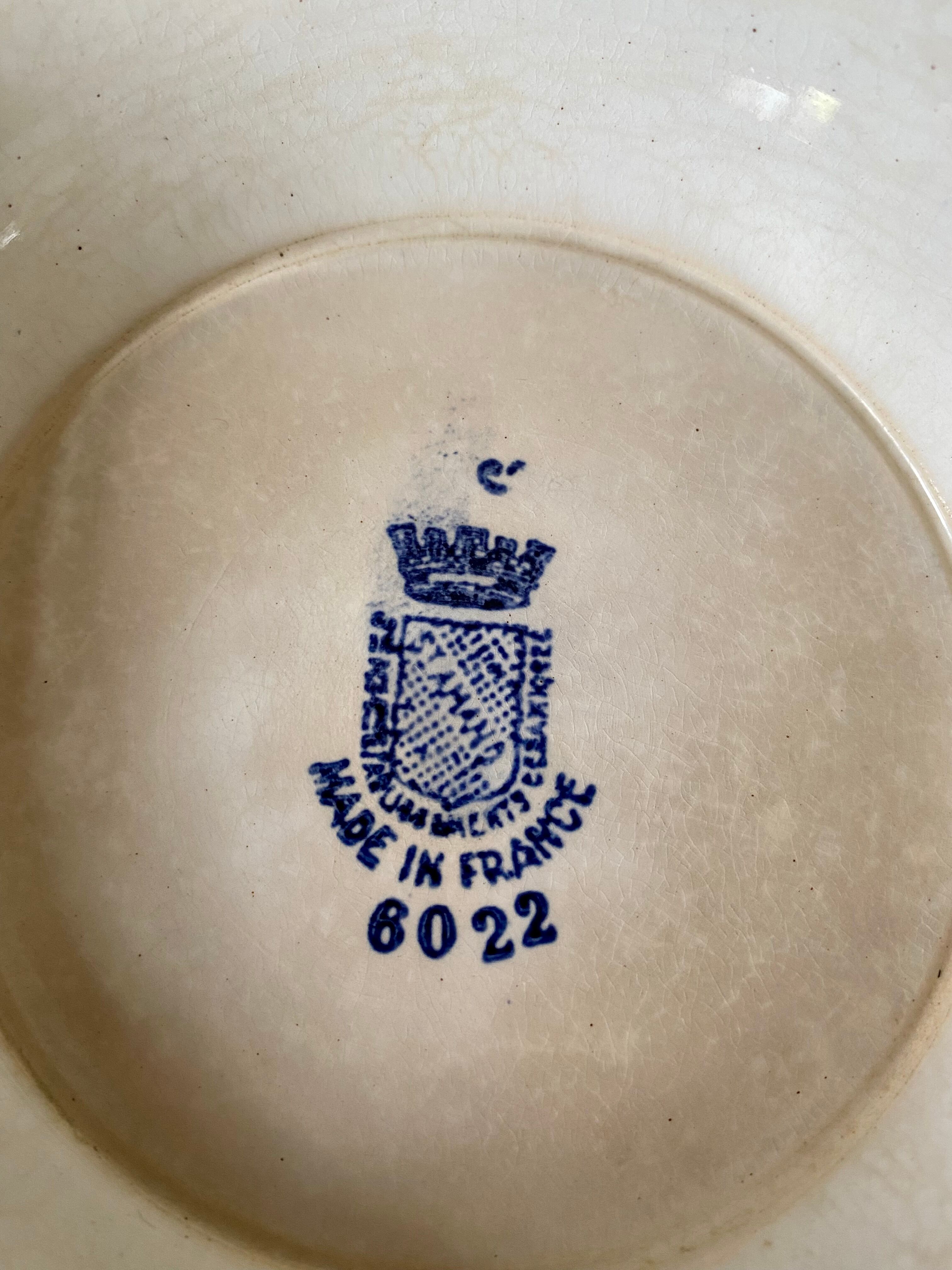 Ceramic standing dish from Saint Amand