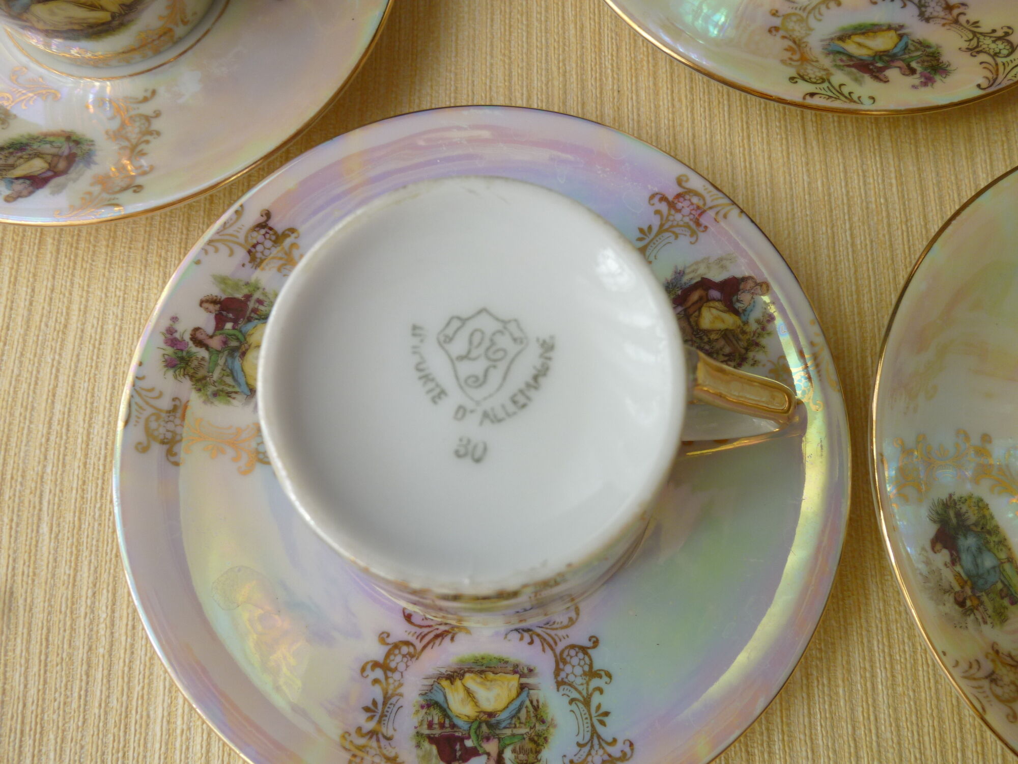Set of 5 coffee cups in Limoges porcelain