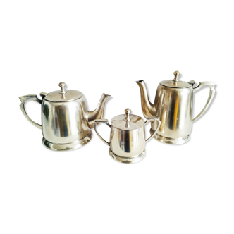 Coffee pot, teapot, sugar bowl and art deco milk pot