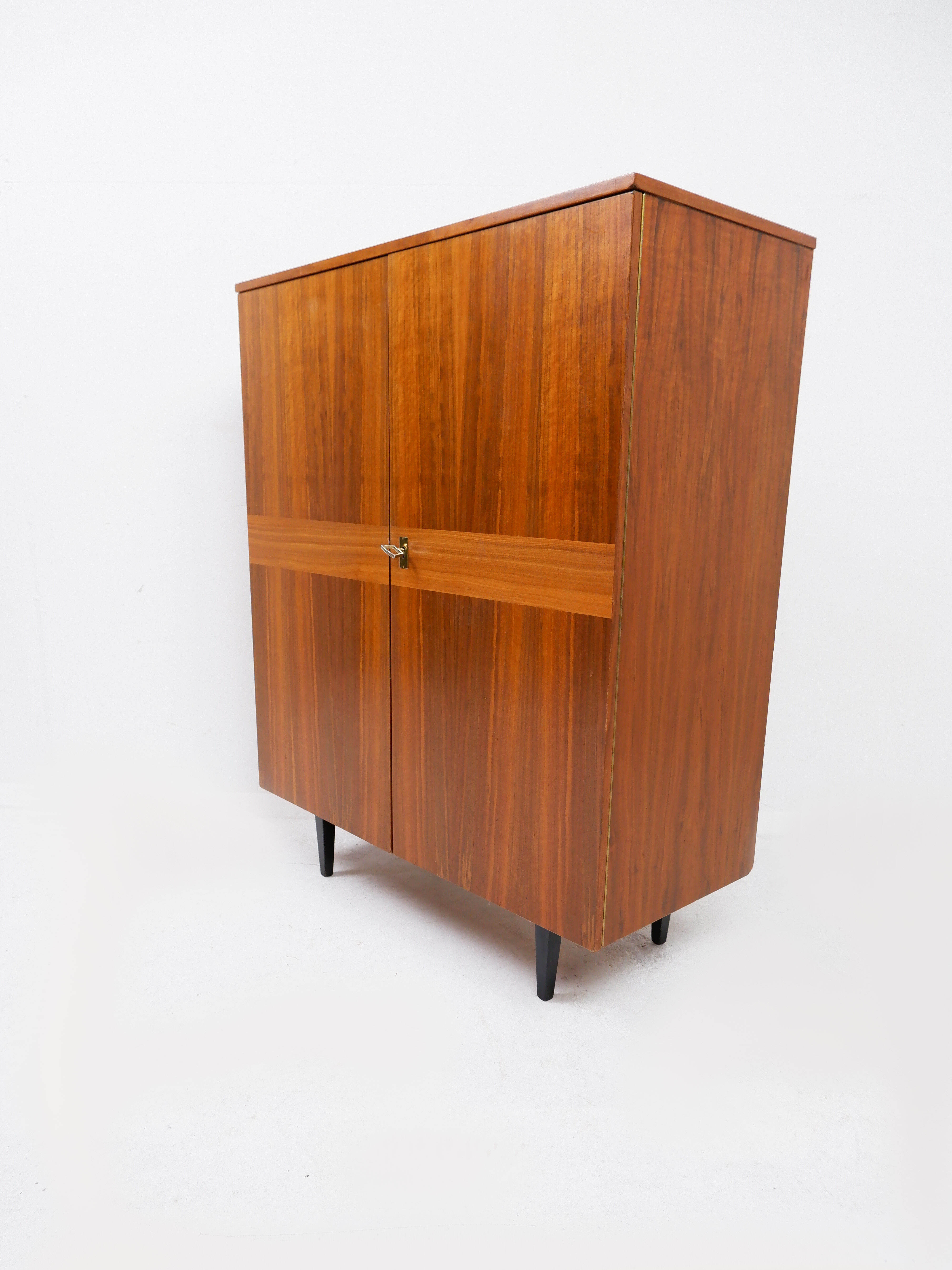 Cabinet vintage années 1960