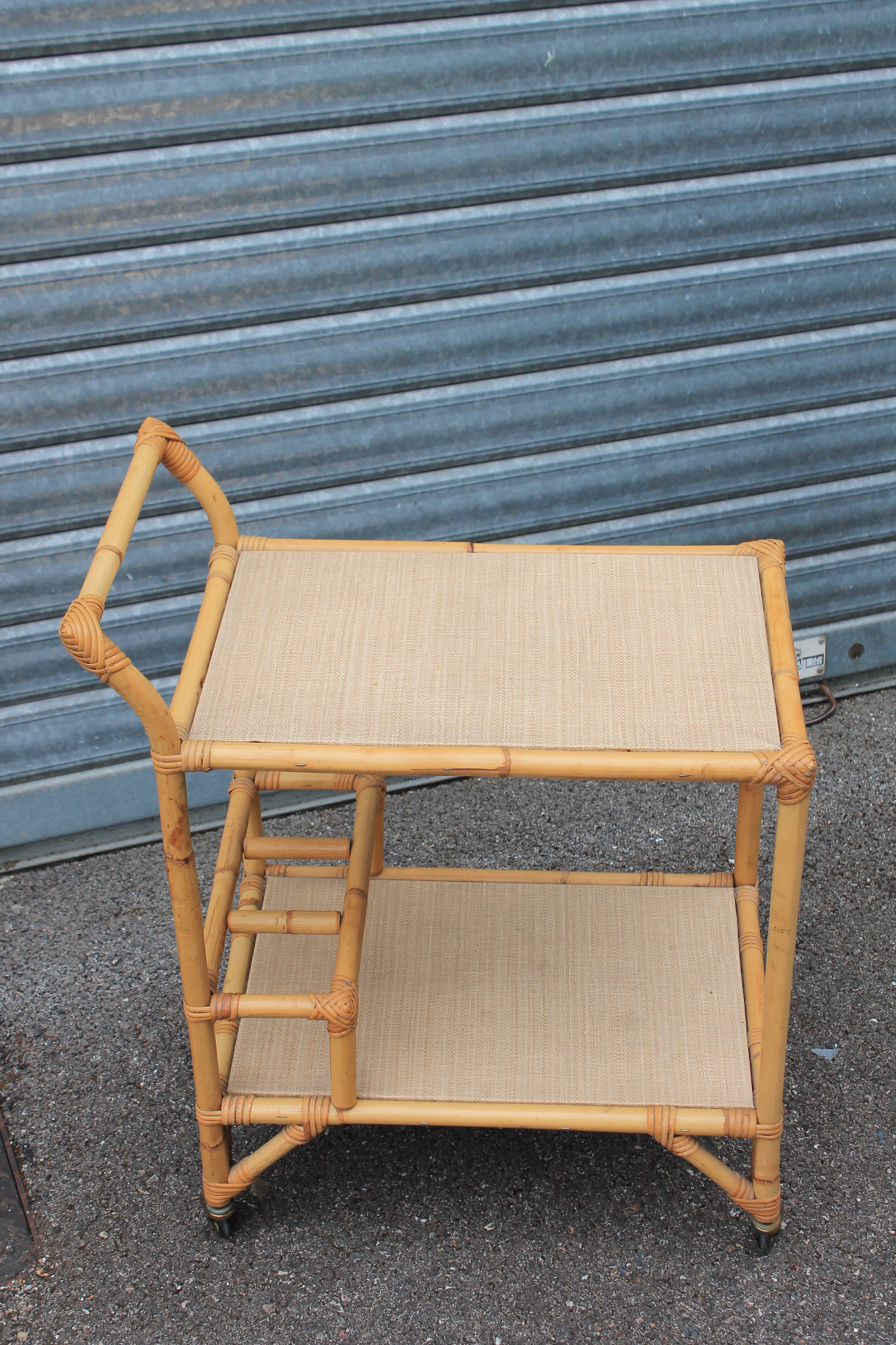 Dessert bar rolling rattan