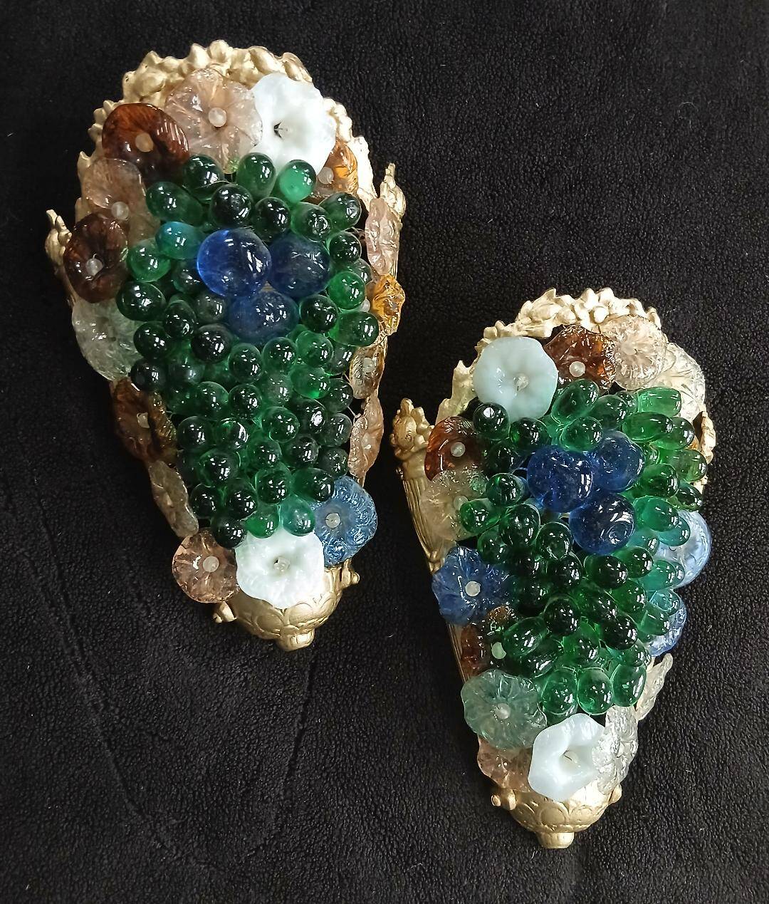 Murano wall sconces – coloured grape glass, bronze anemone