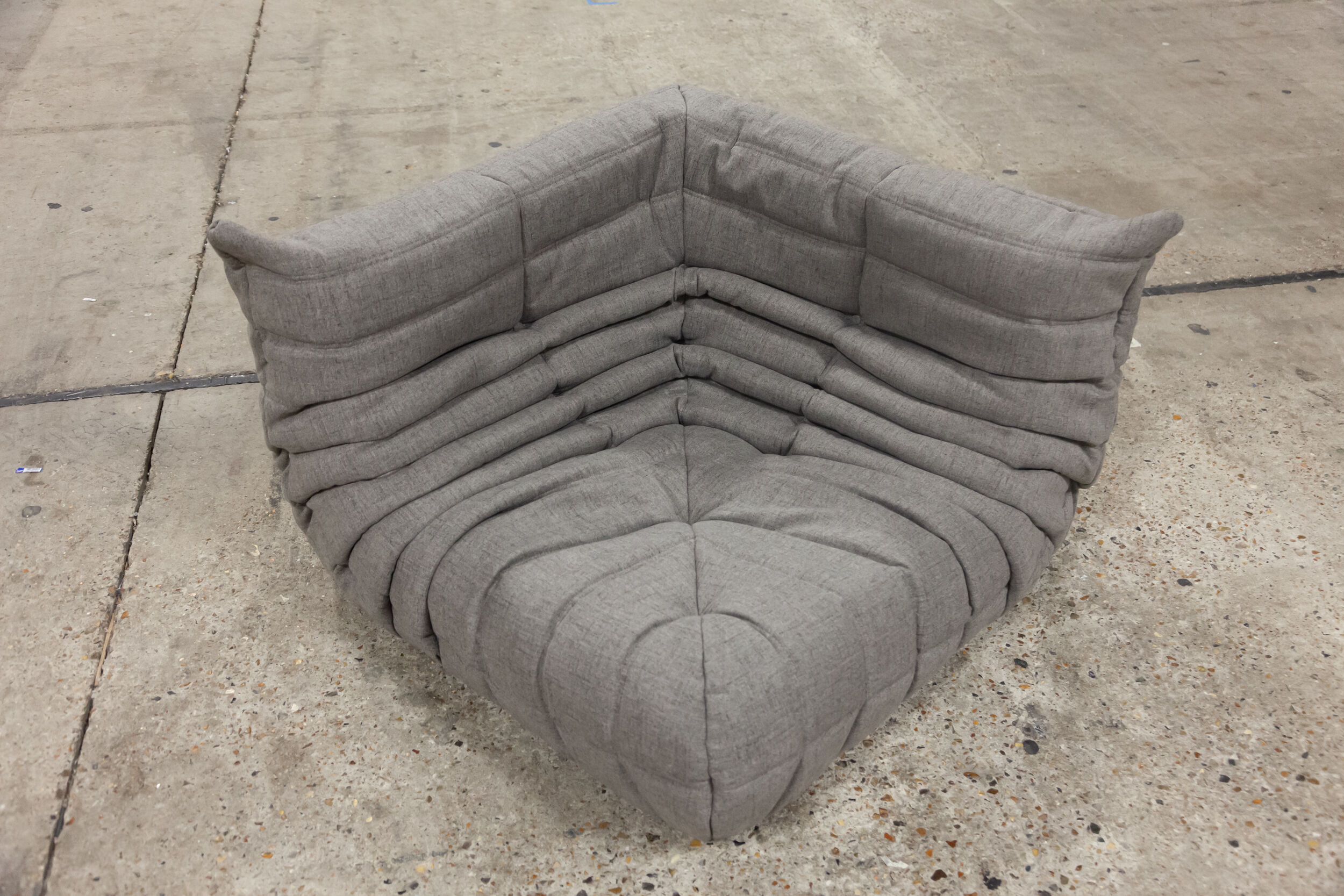 Togo corner chair model designed by Michel Ducaroy 1973