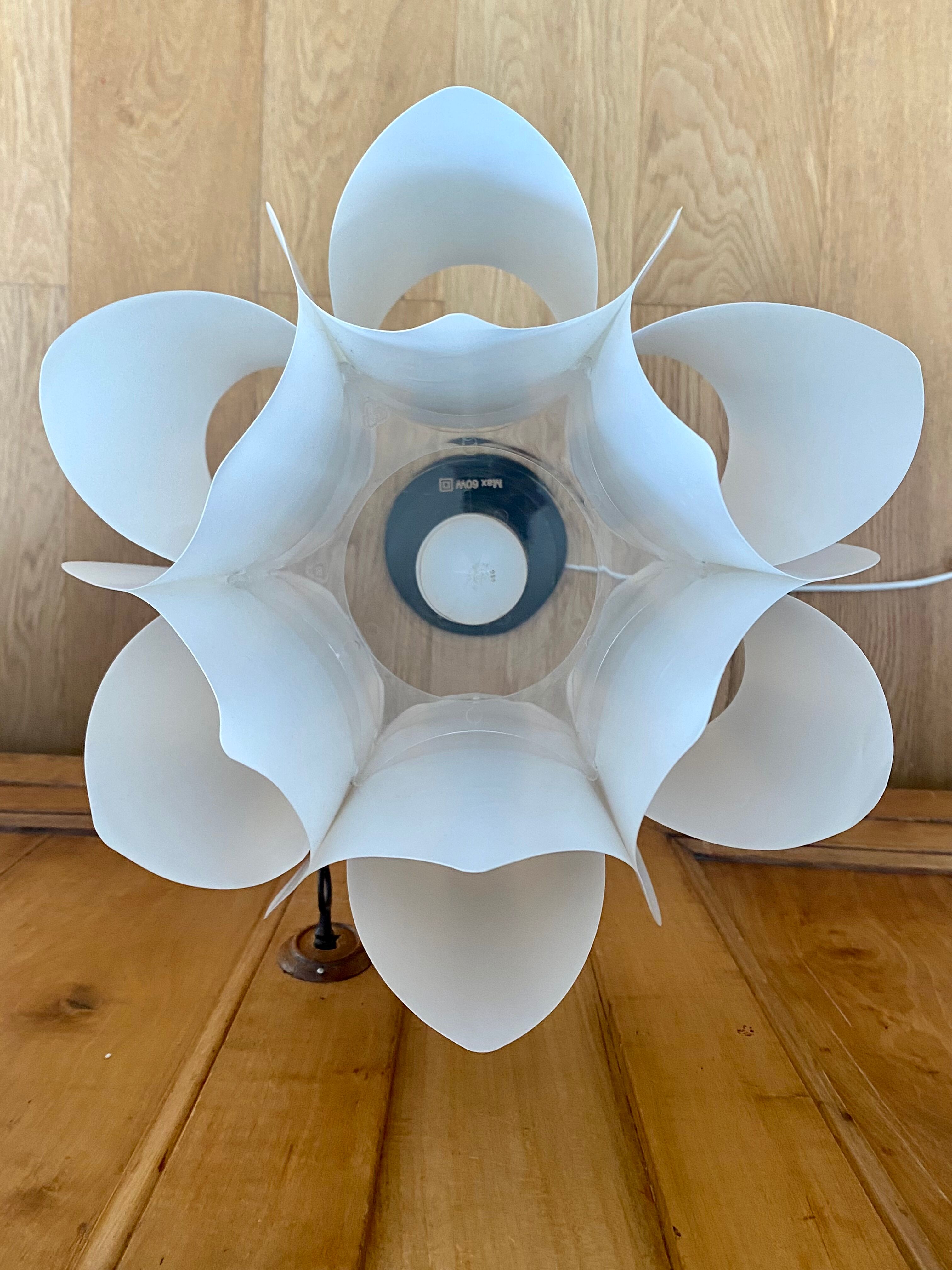 Lamp Tulip Knappa Tulpan design Brylle & Jacobsen