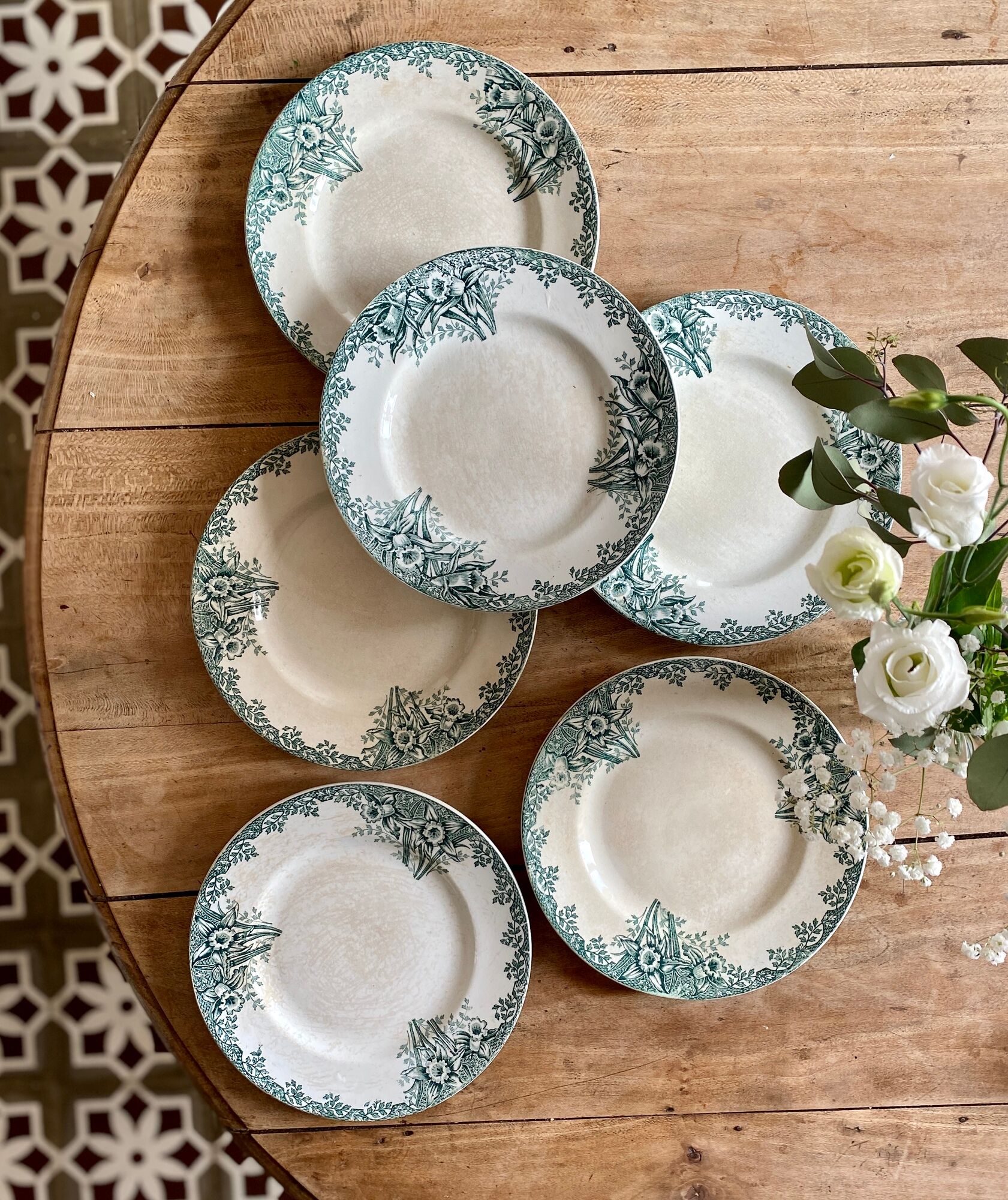 Set of 6 flat plates in iron earth model Narcisse de Saint Amand (LOT 4)