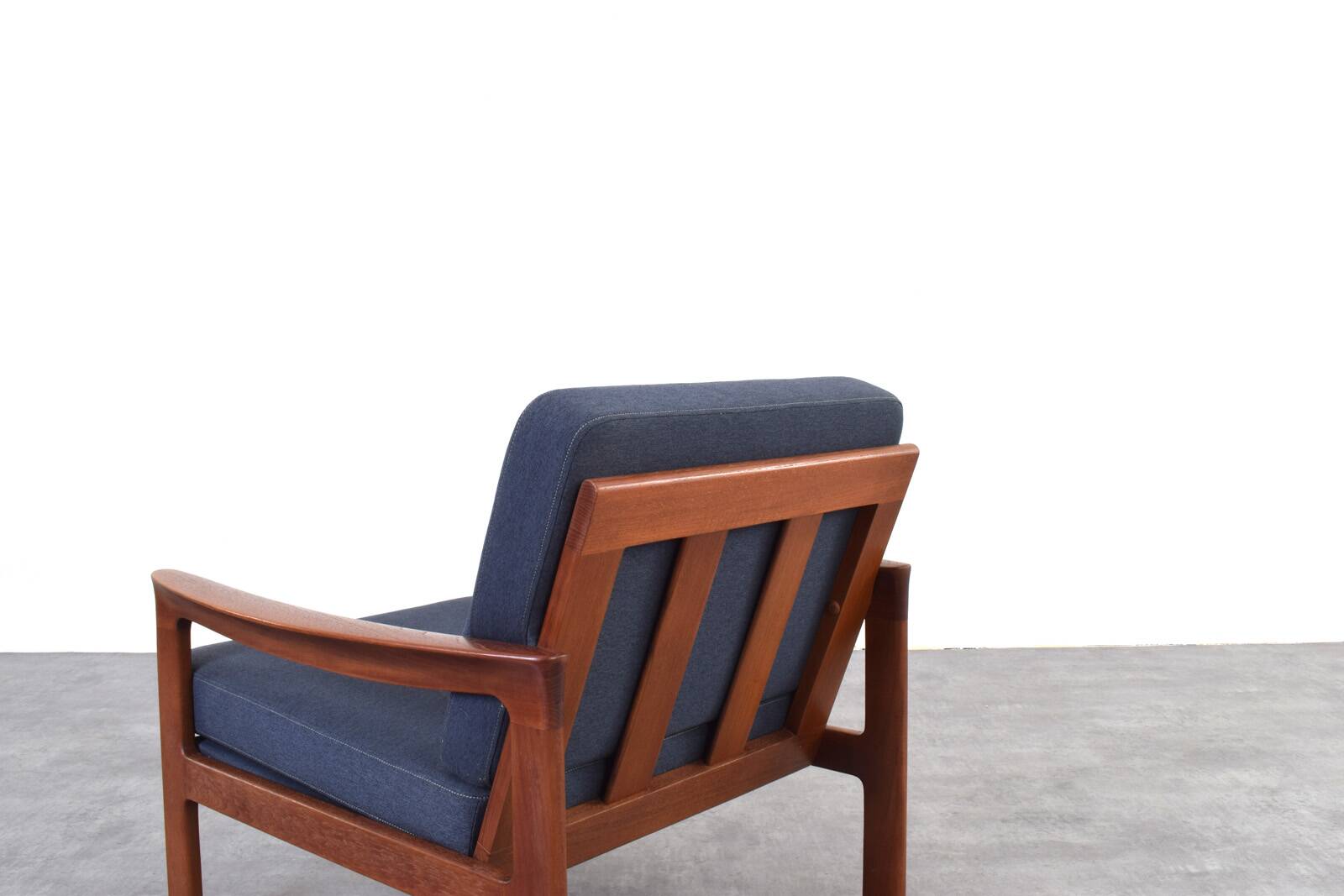 Mid-Century Danish Teak Lounge Chairs by Arne Vodder for Komfort, 1960s, Se
