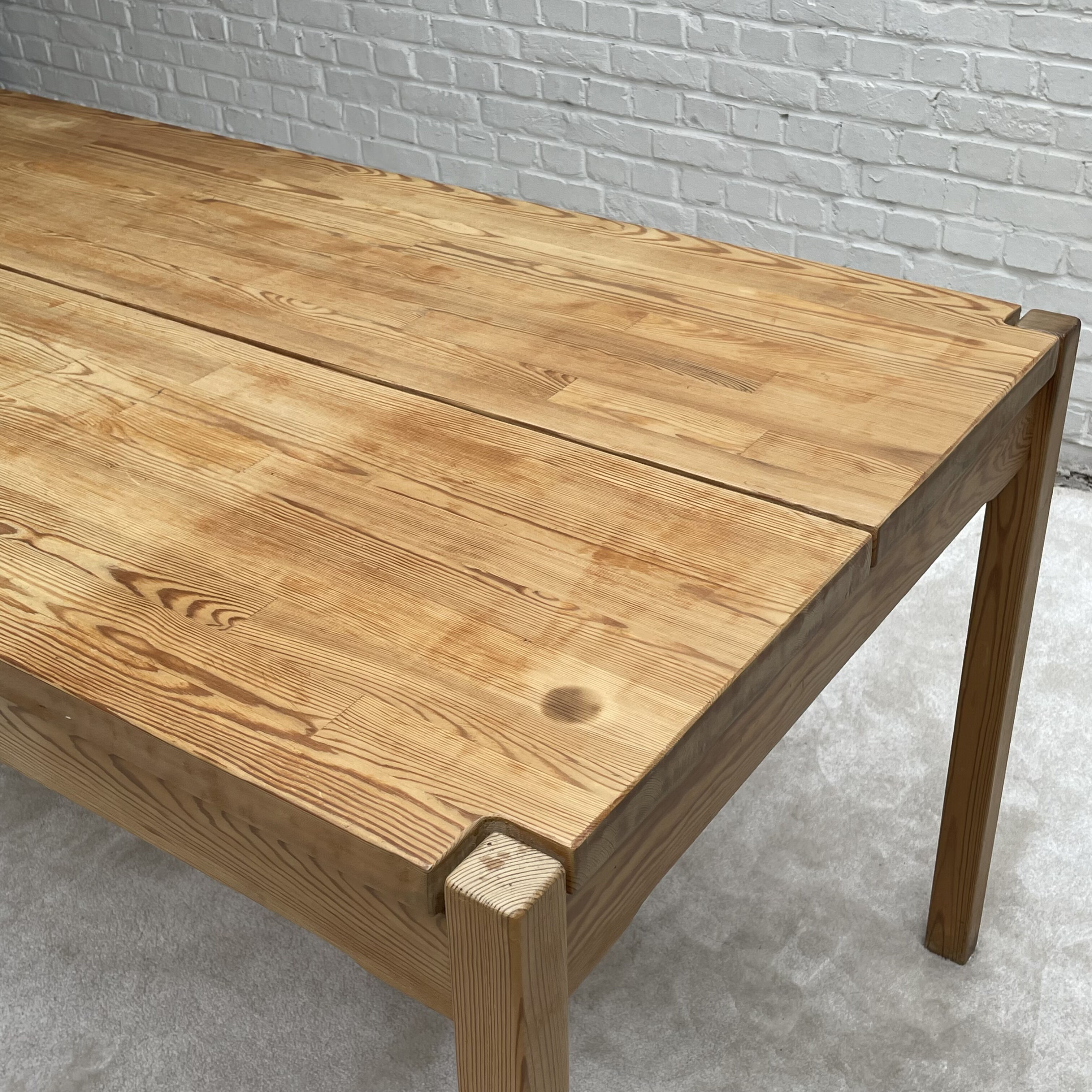 Dining set by Ilmar Tapiovaara for Laukaan Puu Finnland
