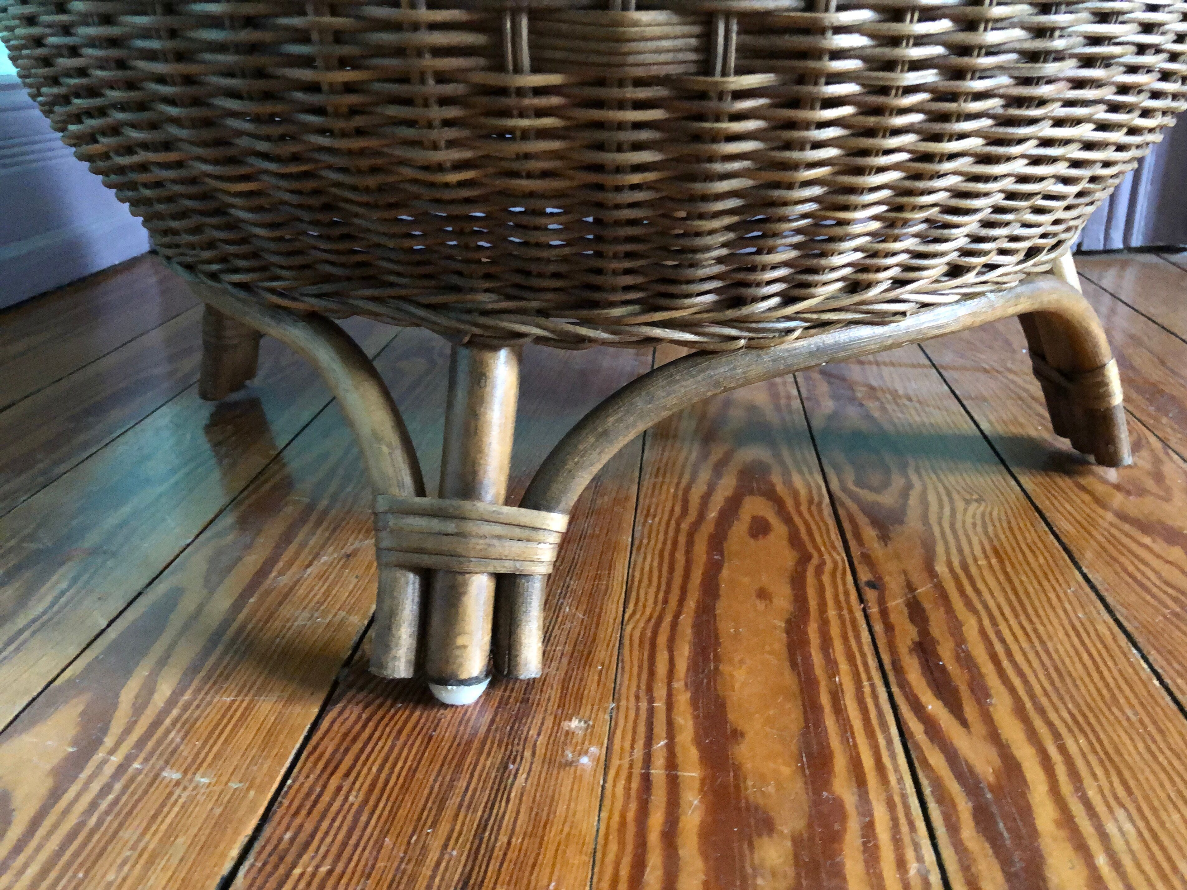 Ottoman stool in rattan from the 60s