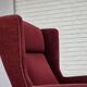 Chaise danoise à dossier haut, années 1970, velours rouge cerise, pieds en bois de frêne.