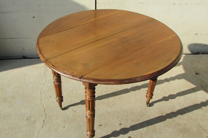 Table Walnut expandable foot umbrella