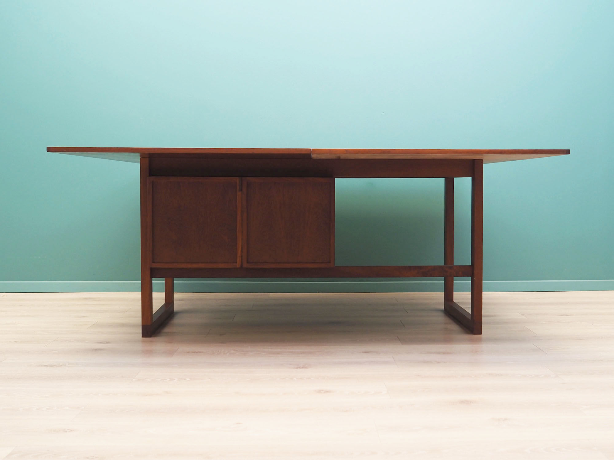 Bureau en teck, design danois, années 1970, fabriqué au Danemark