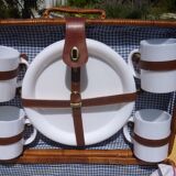 Wicker picnic basket