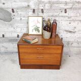 Vintage storage unit