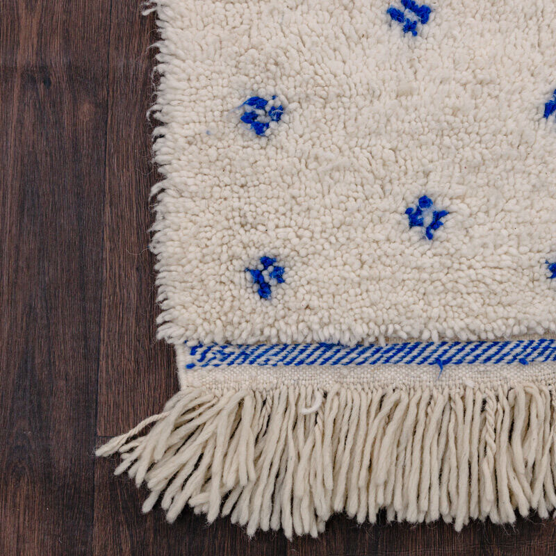 Tapis marocain pois bleu 105x155 cm