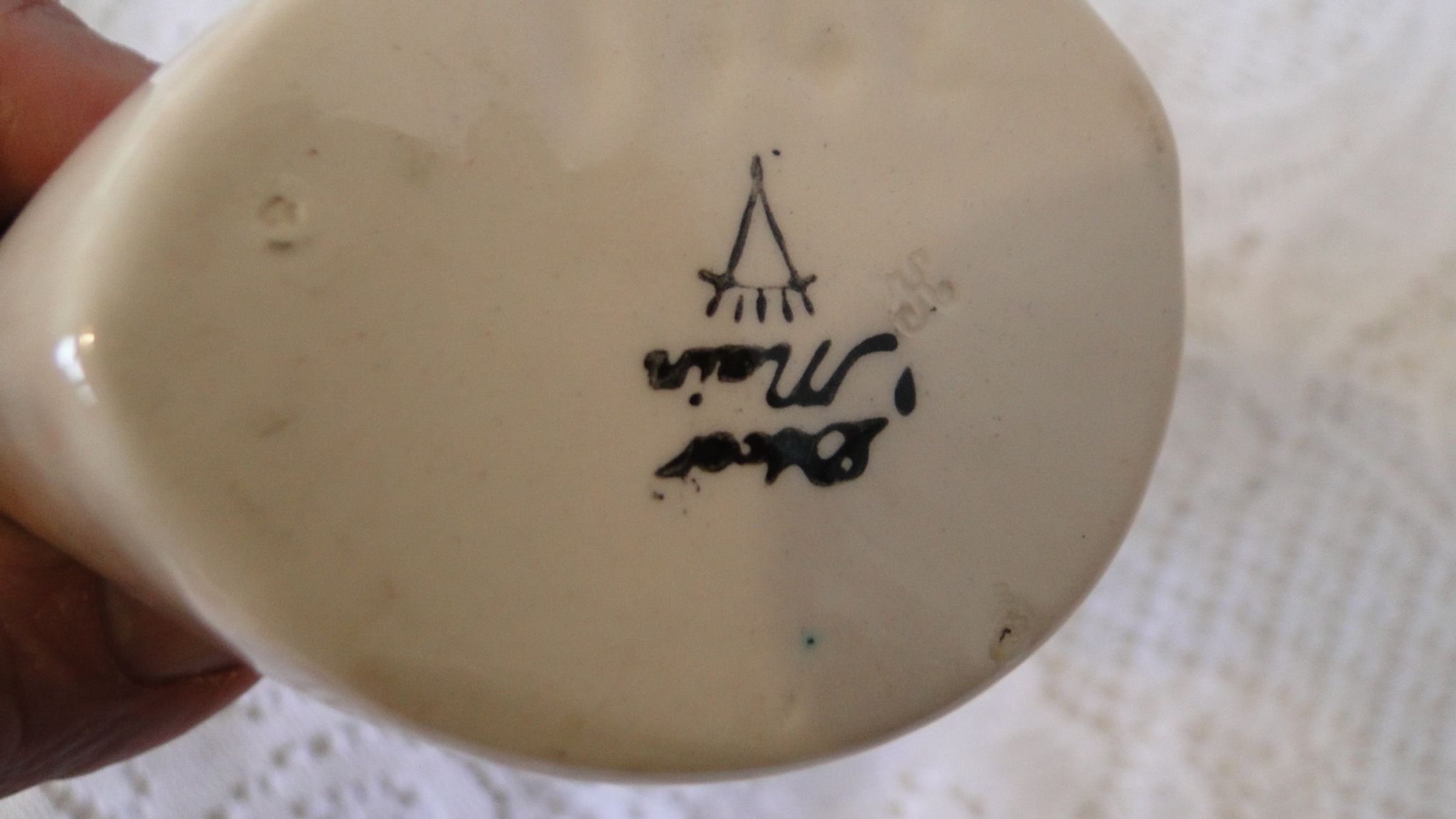 Ceramic vase with handle from the 70s, signed Tess, sunflower decor