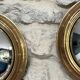 Paire de miroirs anciens 22,5cm de sorcière doré à la feuille d’or
