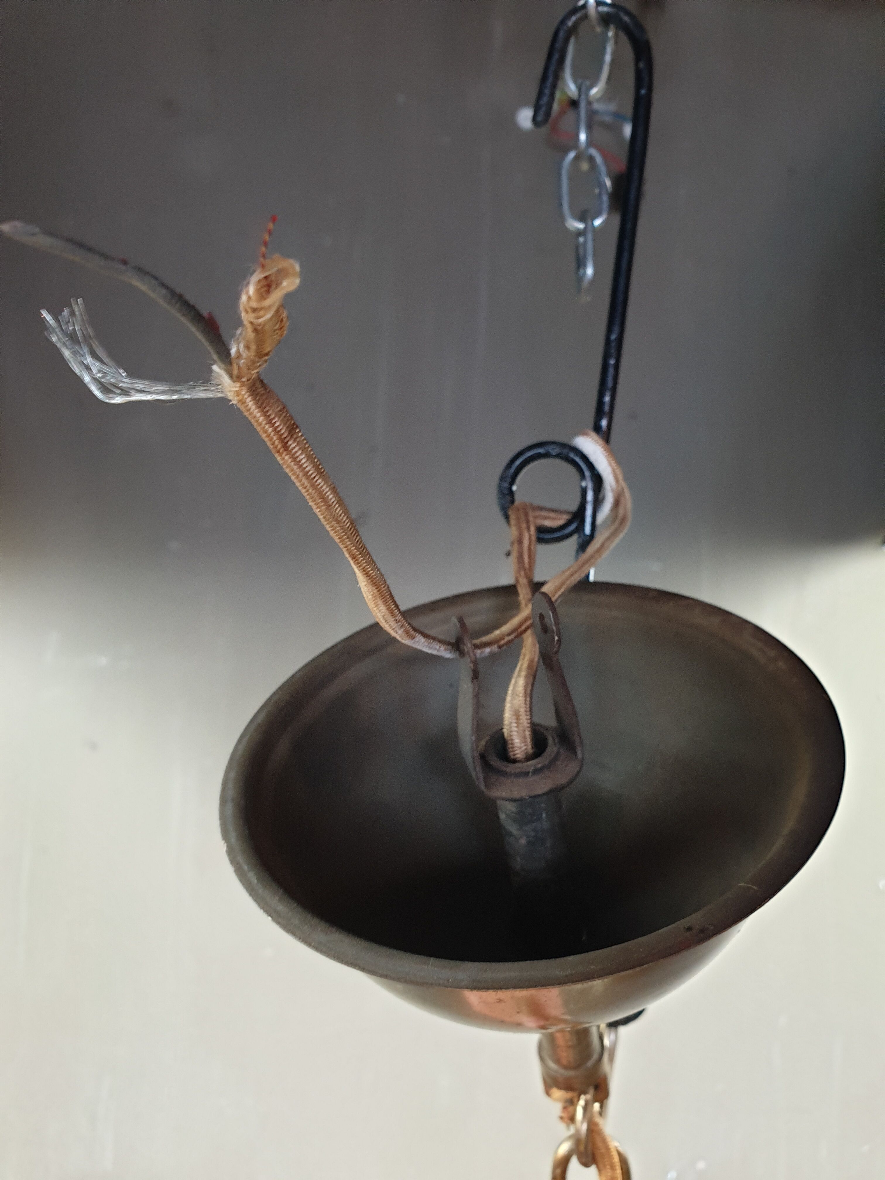 Lustre en verre de cristal en laiton