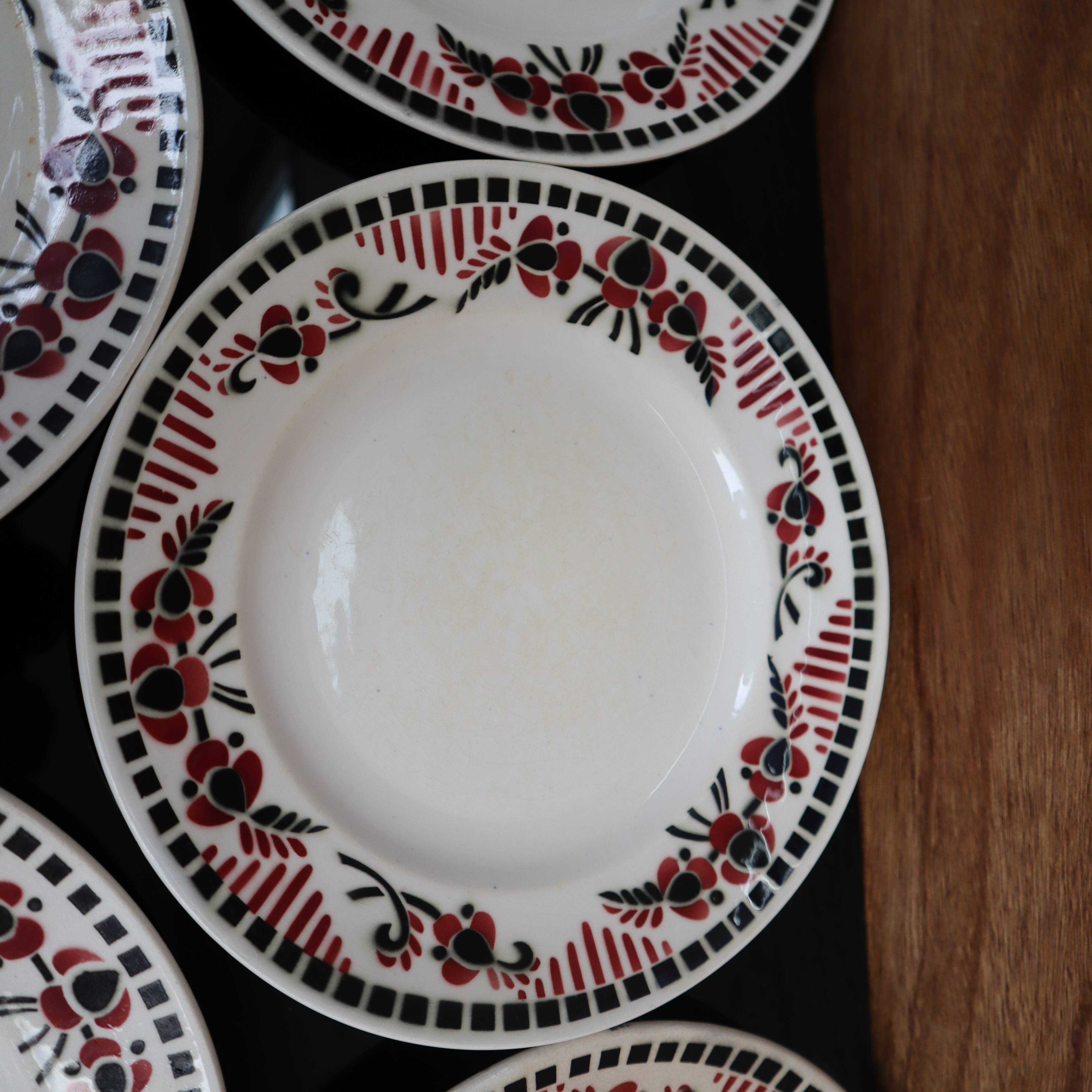 5 Flat plates Terre de Fer model "Damascus" Moulin des Loups and Hamage