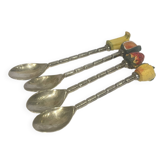 4 cuillères à café moka fruits en métal argenté