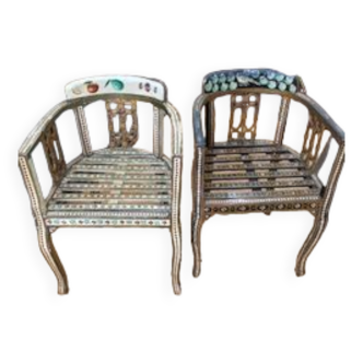 Paire de fauteuils peints indiens