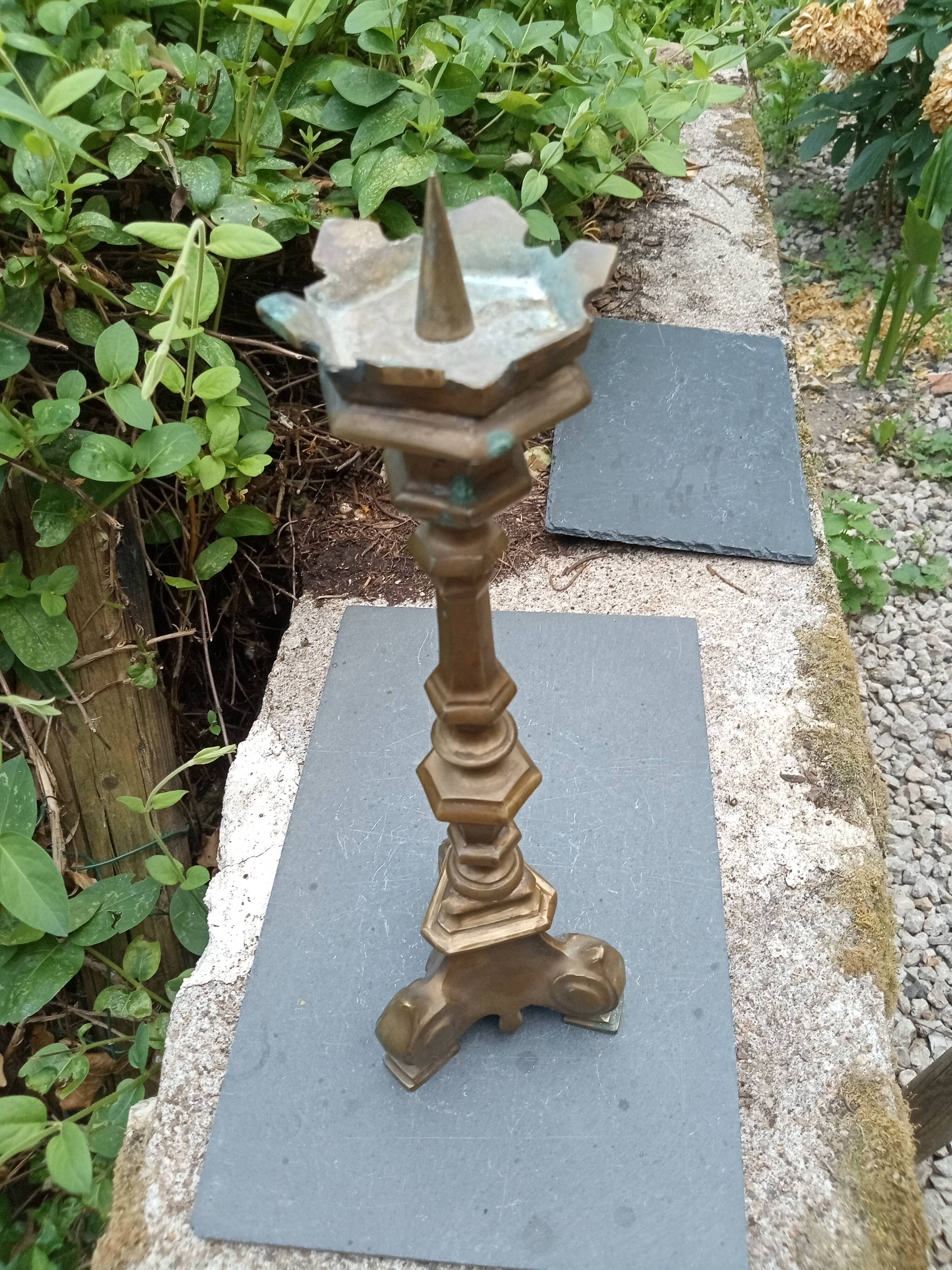 Pique cierge d'église en bronze XIXe siècle