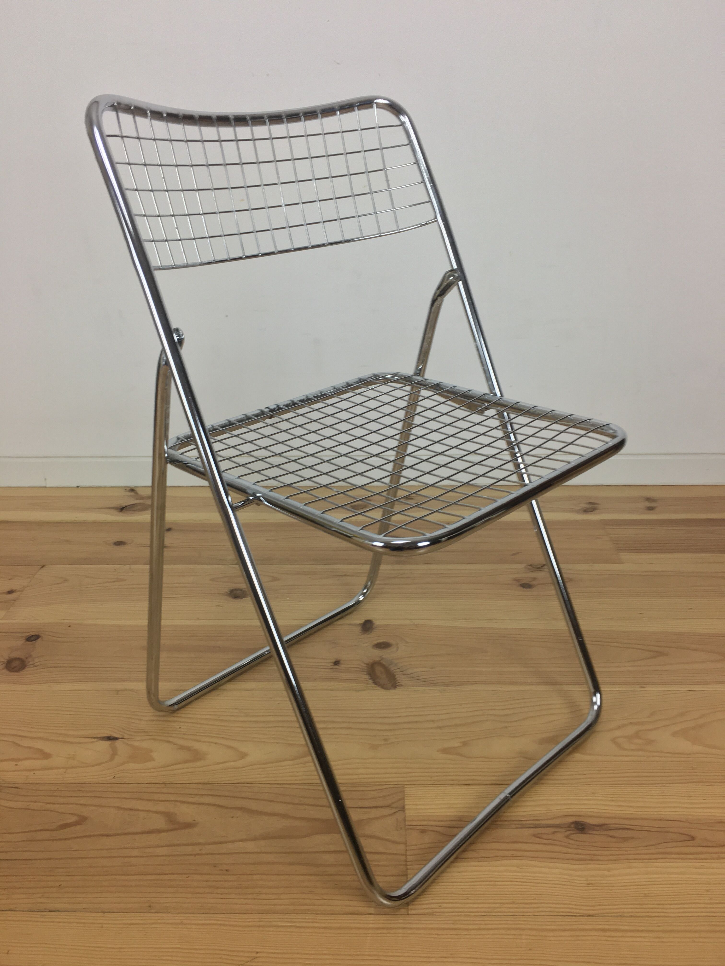 4 chrome chairs by Niels Gammelgaard, Ted Net model