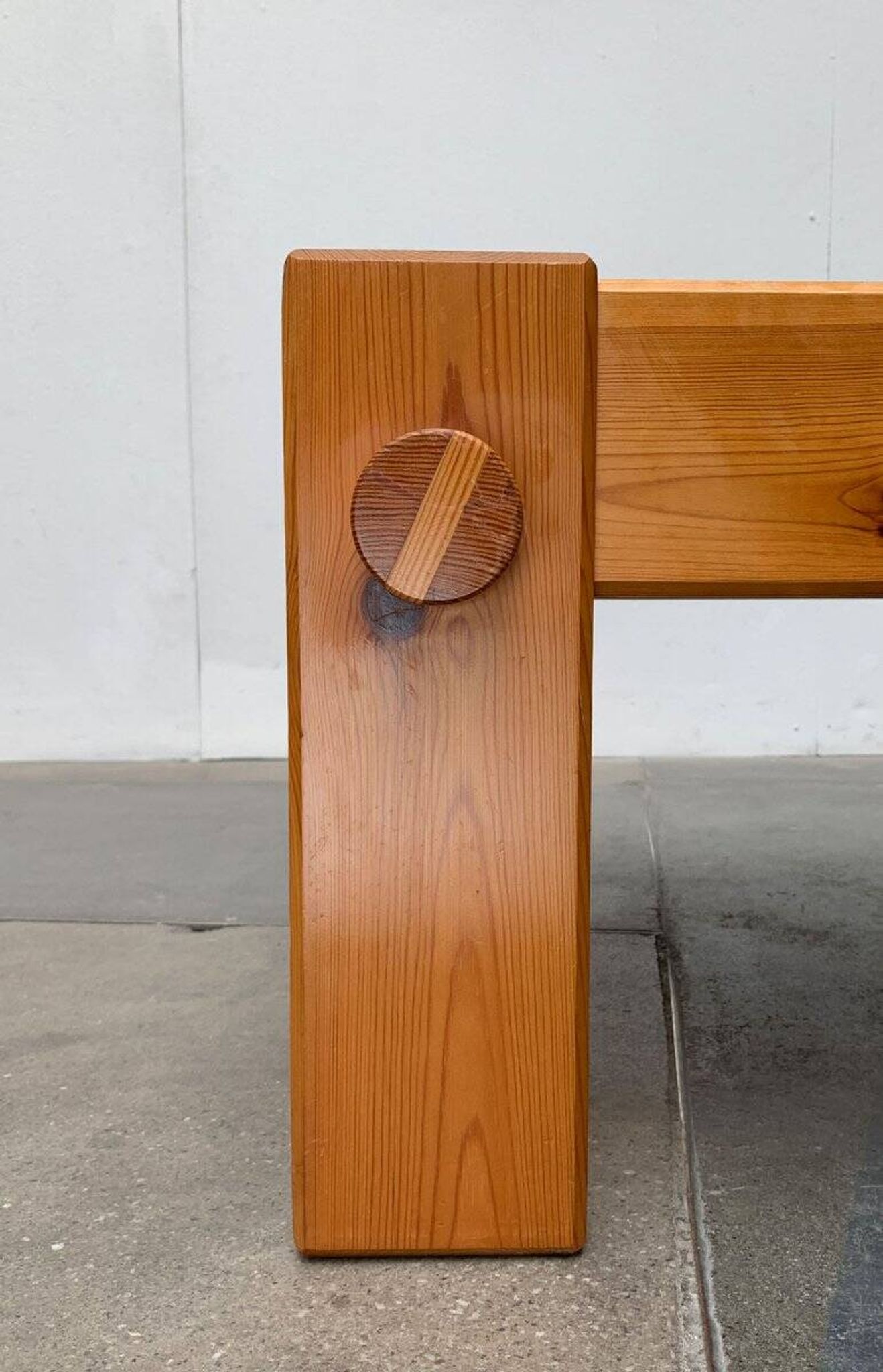 Vintage Scandinavian brutalist coffee table in Swedish pine by Yngve Ekström for Swedese, 1970s.