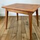 Table basse scandinave en bois années 50-60