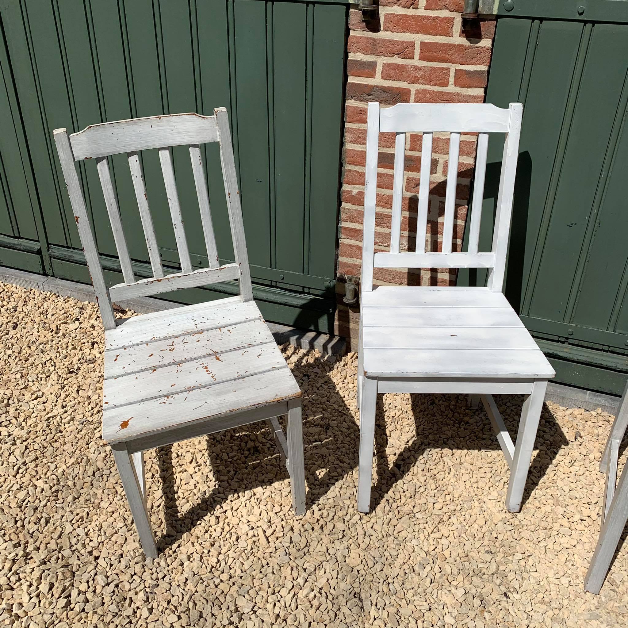 4 farm chairs