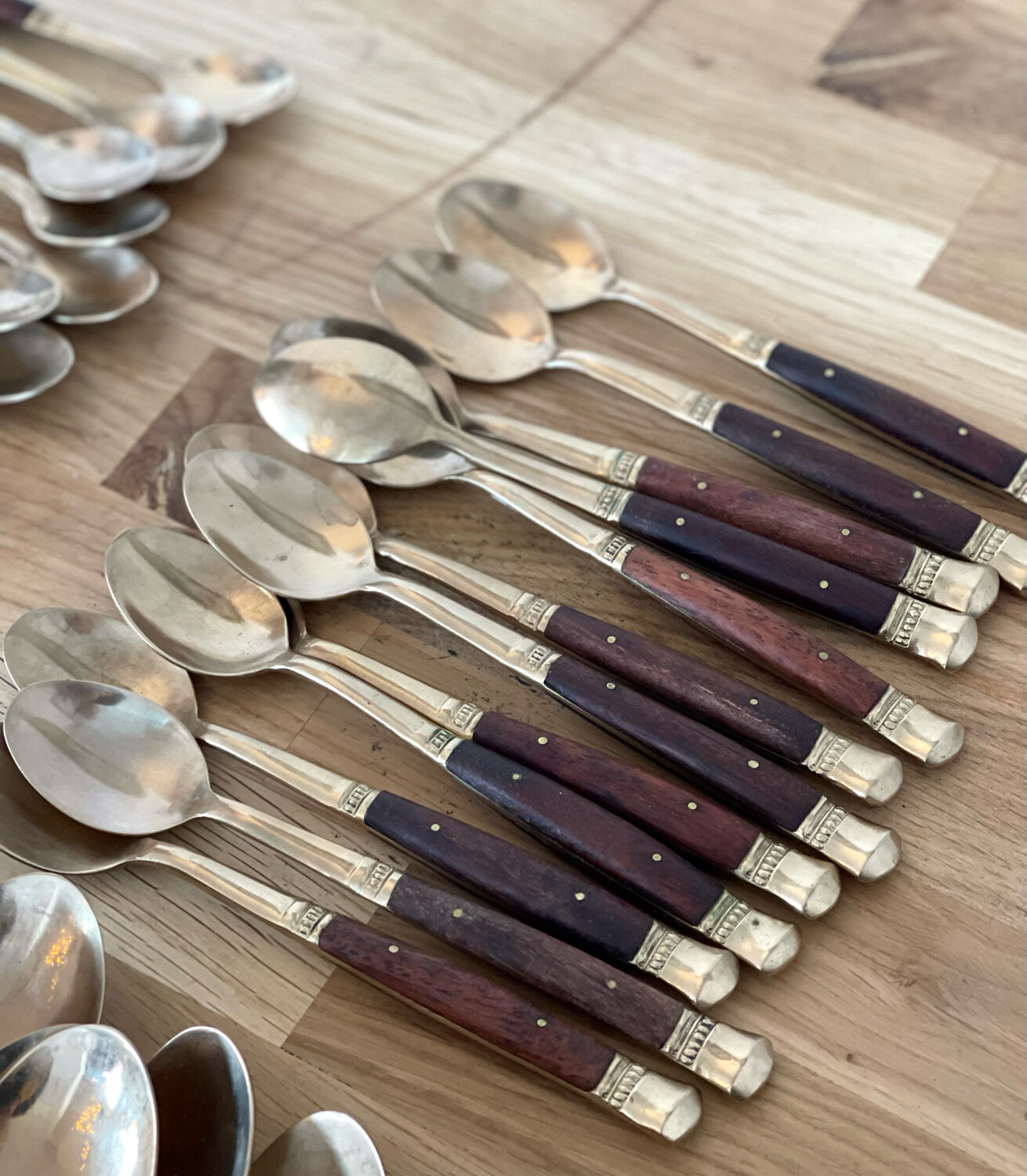 61 covered in rosewood and brass 1950