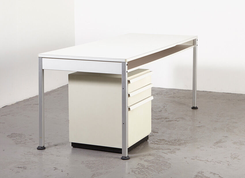 Dieter Rams desk RZ-57 for Vitsoe 1957