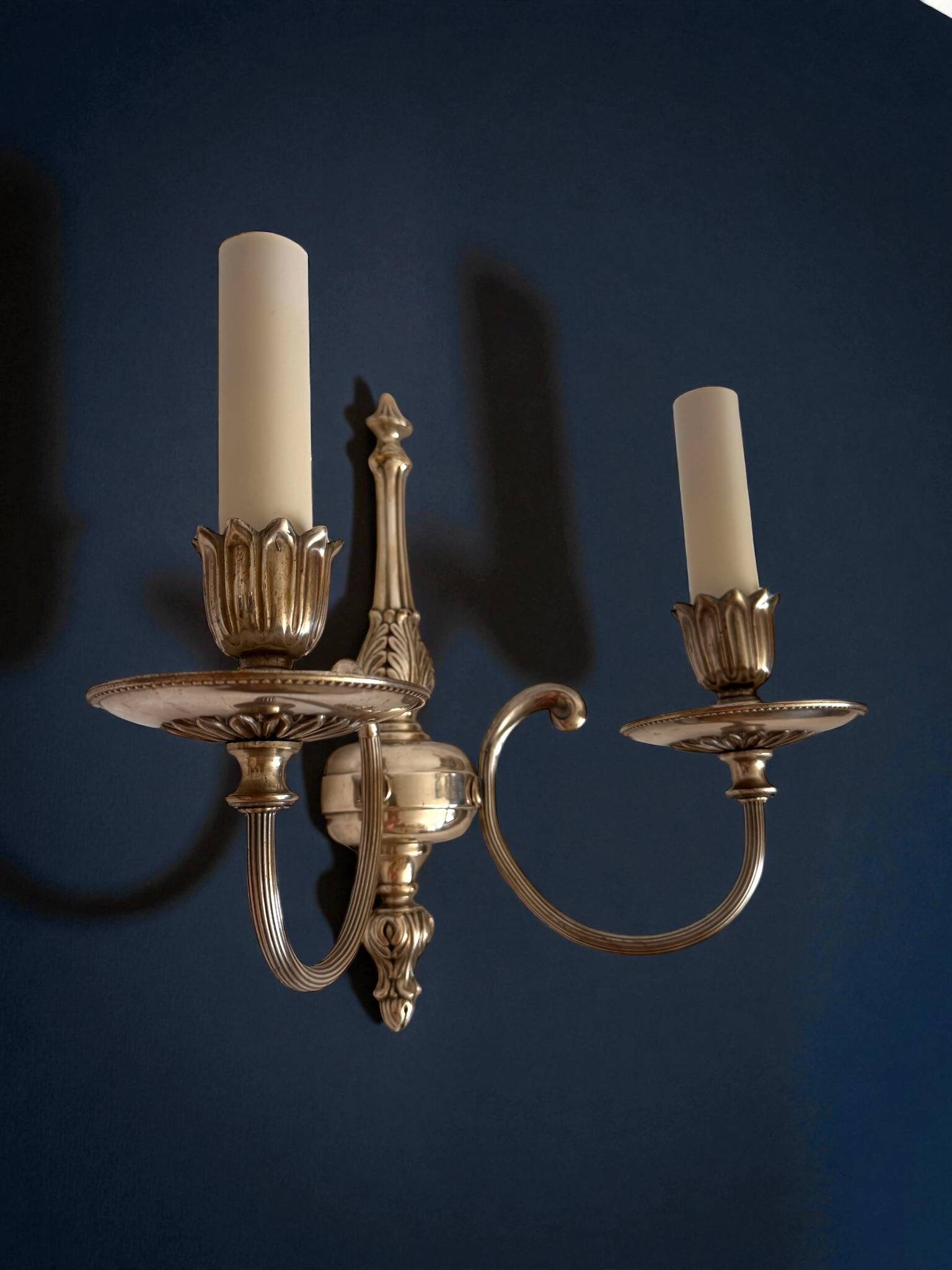 Applique murale vintage laiton argenté, style Louis XVI, années 1950
