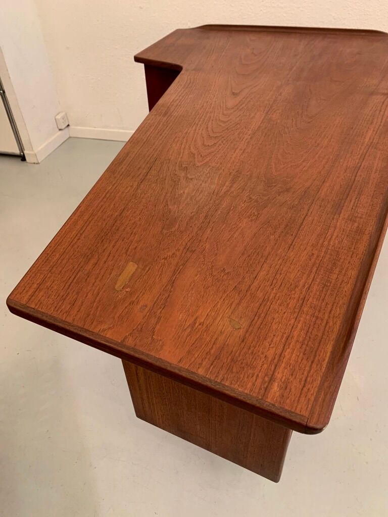 Peter Lovig Nielsen's Teak Boomerang Office, Denmark 1960