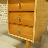 Desk 3 drawers spindles feet