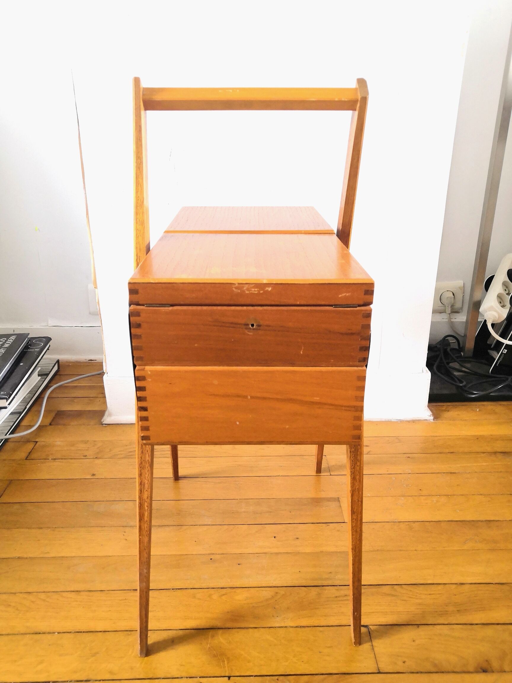 Travailleuse pieds compas bois et formica design années 50 - 60