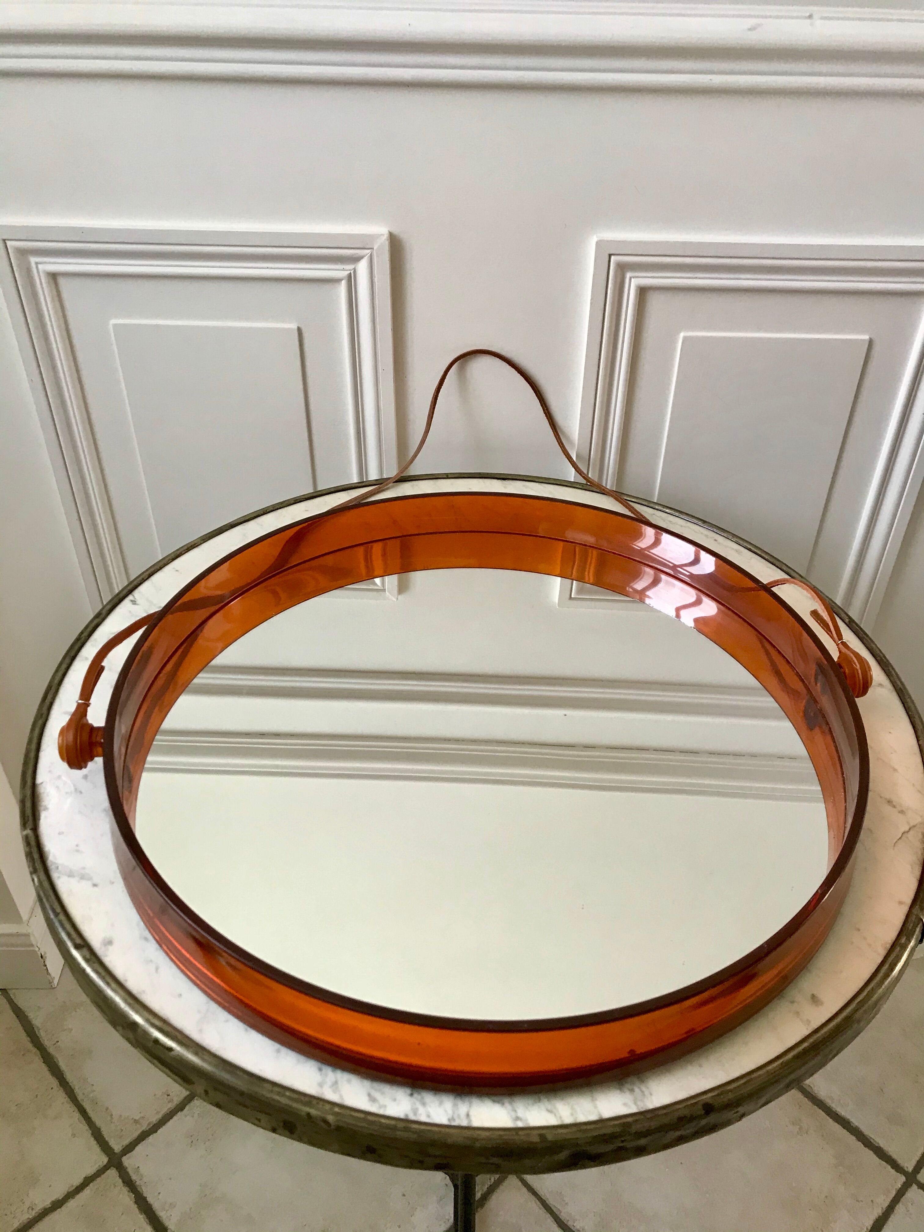 mirror cap brown orange design plexi and leather strap Made in France 1974