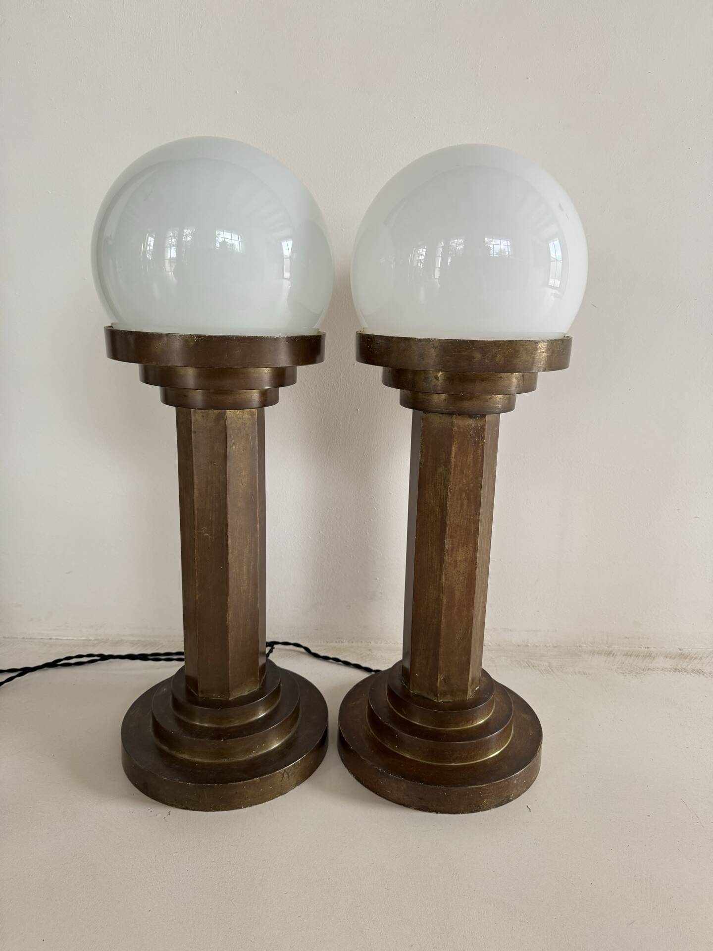 Lampes colonnes bronze Art Déco