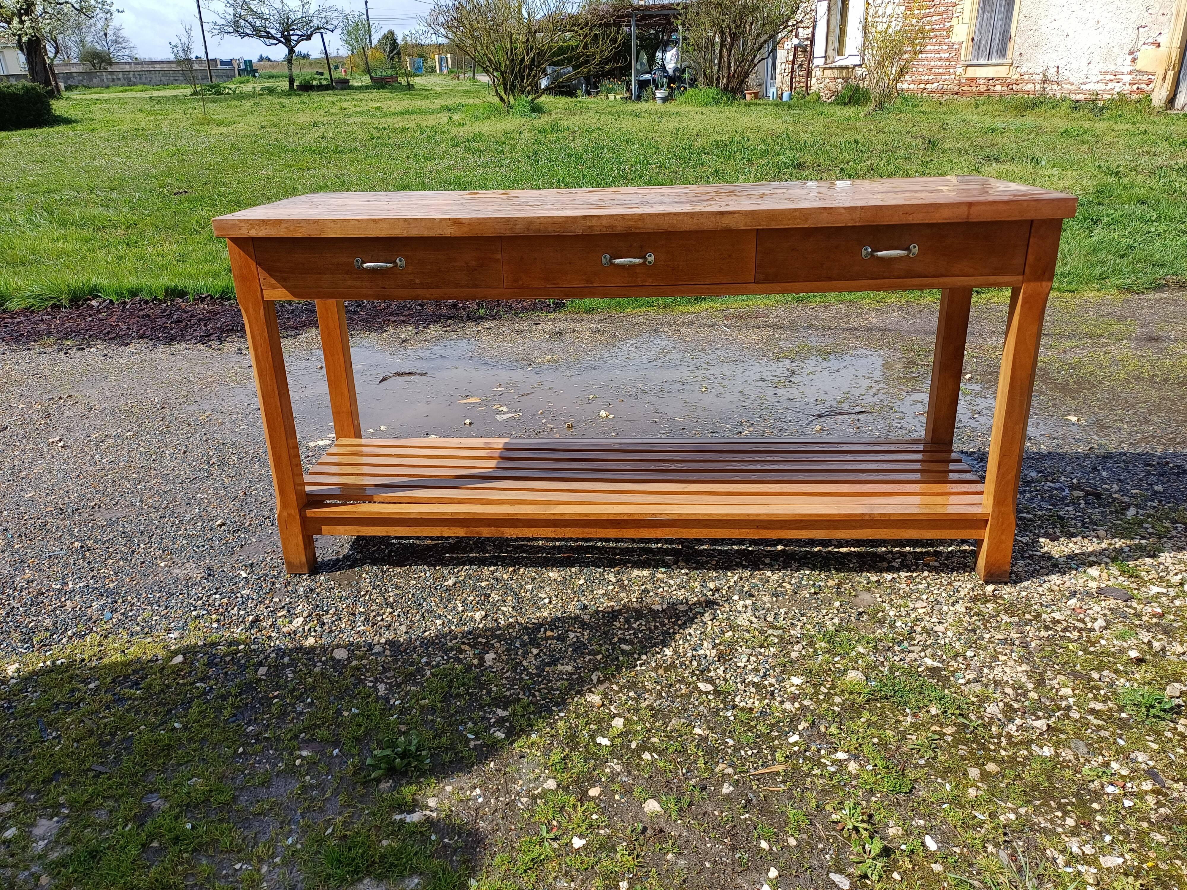 Wooden Drapery Table, 3 Drawers.